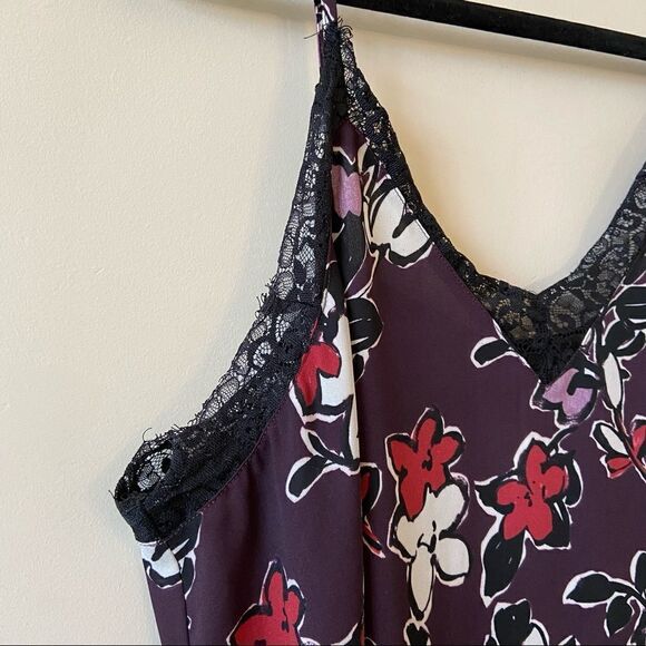 HALOGEN -Floral Lace Trim Camisole - Picture 4 of 12